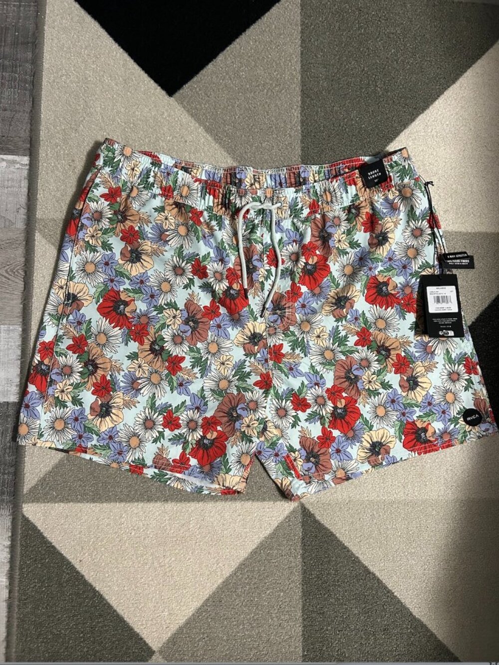 NWT RVCA Resort Elastic Waist 16" Unlined Hybrid Board Shorts Men's/Unisex XXL